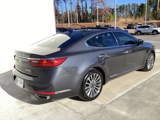 2017 Kia Cadenza Premium