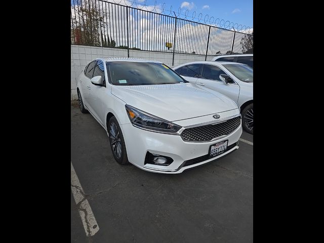 2017 Kia Cadenza Premium