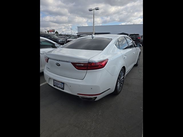 2017 Kia Cadenza Premium