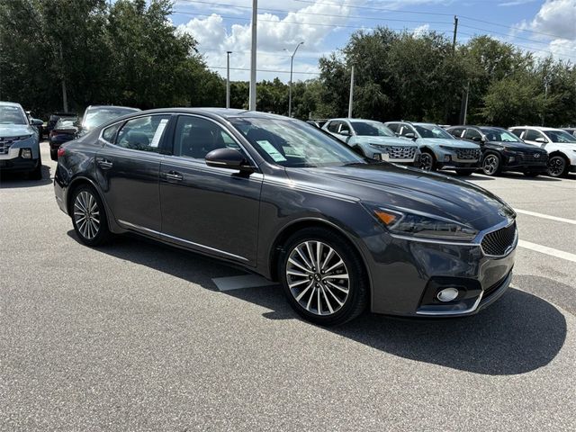 2017 Kia Cadenza Premium