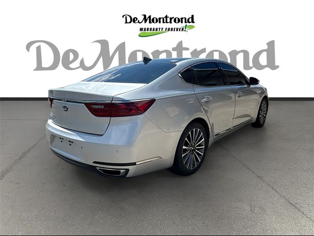 2017 Kia Cadenza Premium