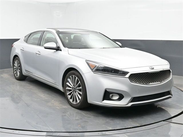 2017 Kia Cadenza Premium