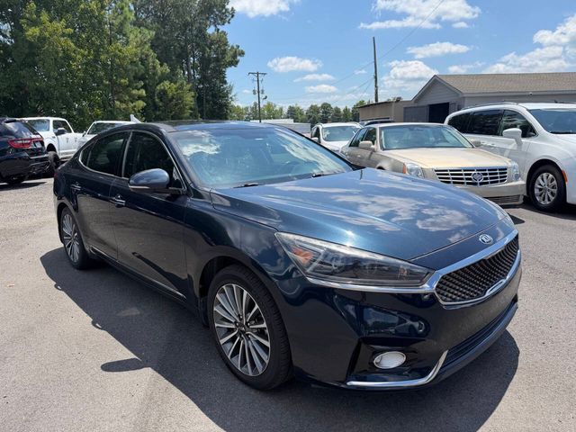 2017 Kia Cadenza Premium