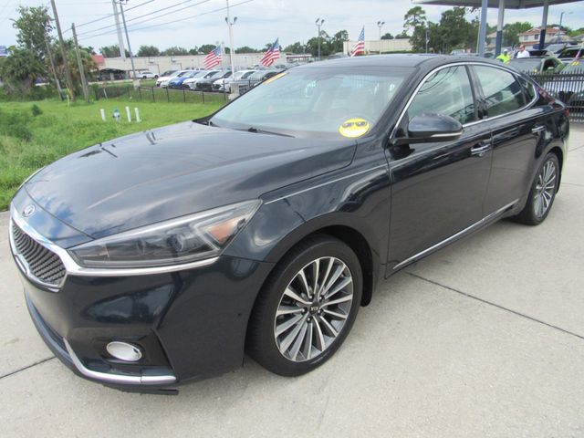 2017 Kia Cadenza Premium