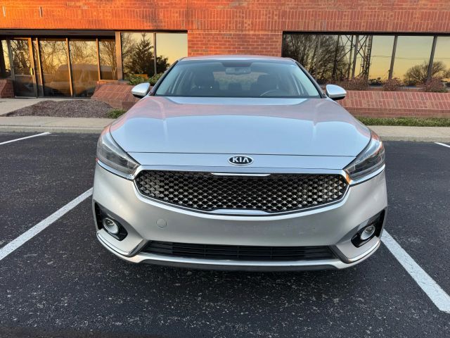 2017 Kia Cadenza Premium