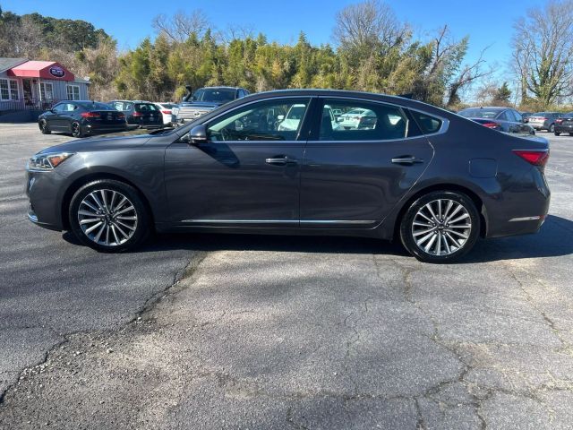 2017 Kia Cadenza Premium