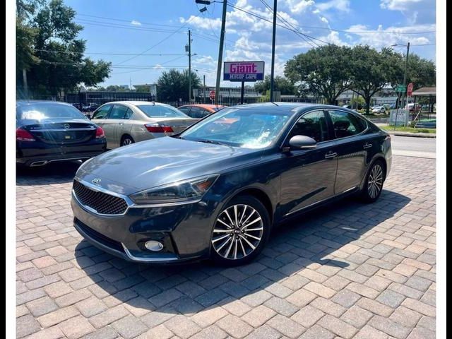 2017 Kia Cadenza Premium