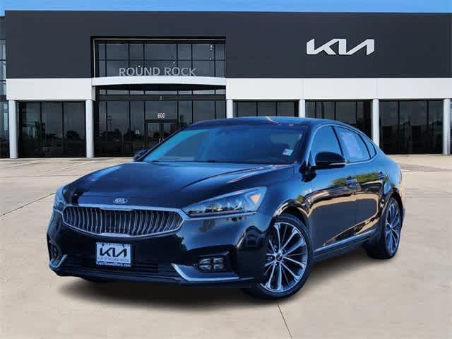 2017 Kia Cadenza Technology