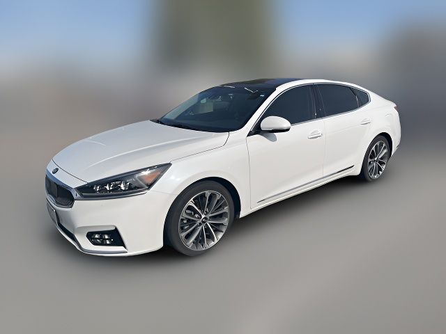 2017 Kia Cadenza Technology