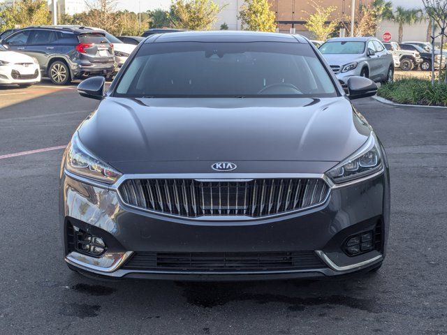 2017 Kia Cadenza Technology