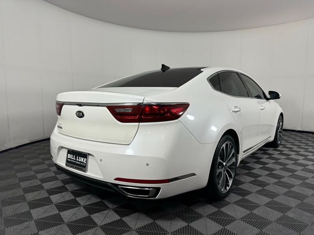 2017 Kia Cadenza Technology