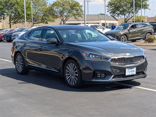 2017 Kia Cadenza Technology