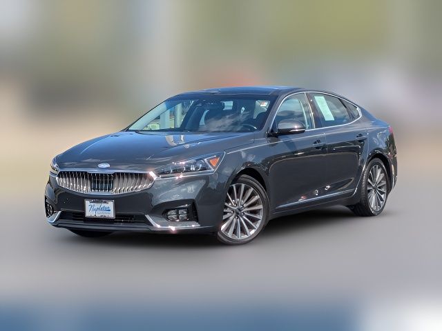 2017 Kia Cadenza Technology