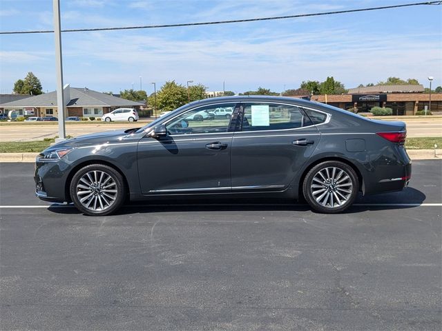 2017 Kia Cadenza Technology