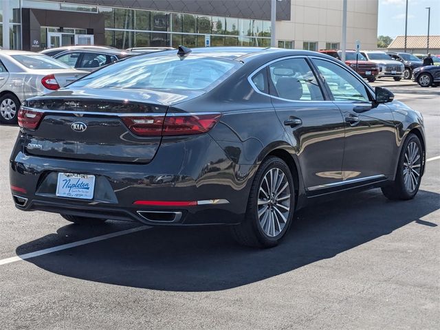 2017 Kia Cadenza Technology