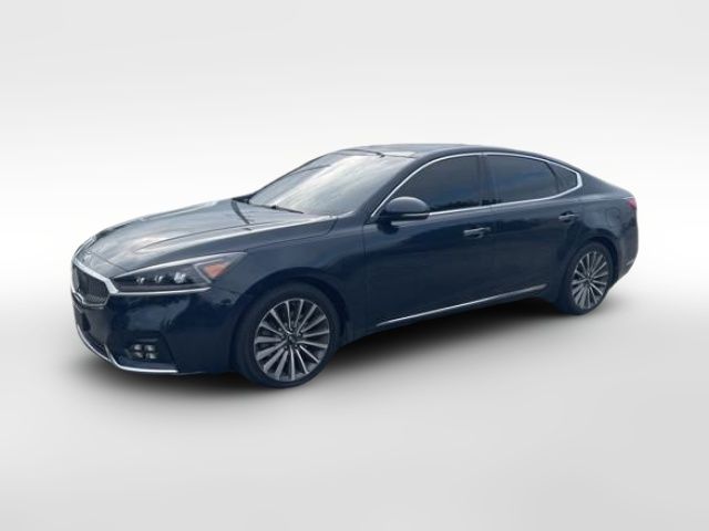2017 Kia Cadenza Technology