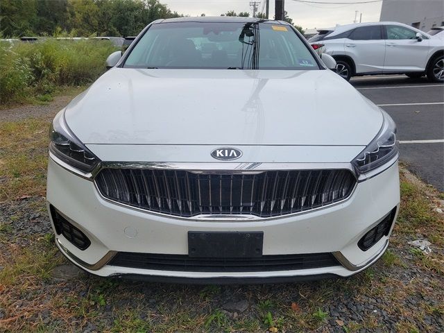 2017 Kia Cadenza Technology