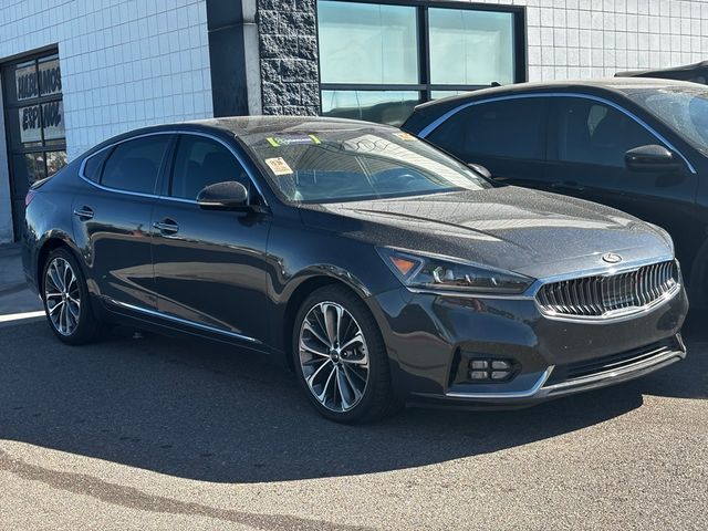 2017 Kia Cadenza Technology