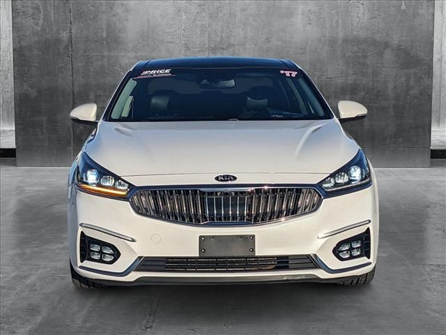 2017 Kia Cadenza Technology