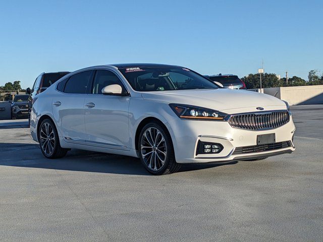 2017 Kia Cadenza Technology