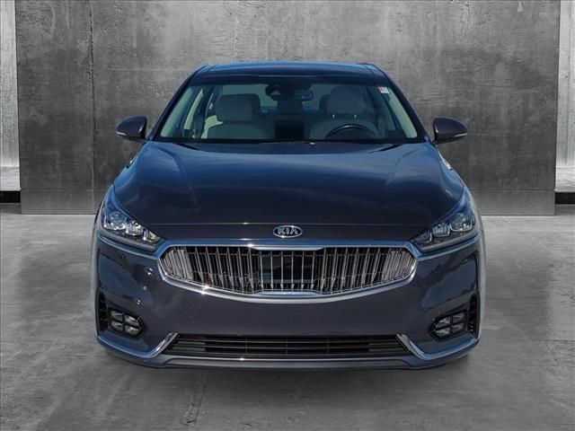 2017 Kia Cadenza Technology