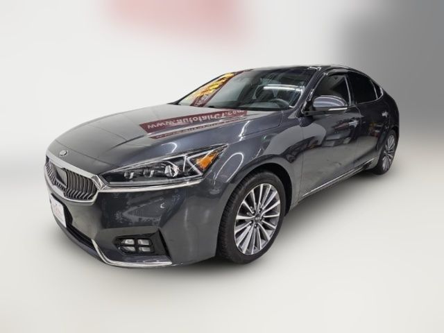 2017 Kia Cadenza Technology