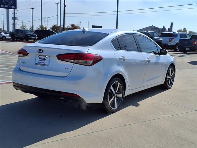 2017 Kia Forte EX