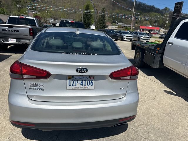 2017 Kia Forte EX