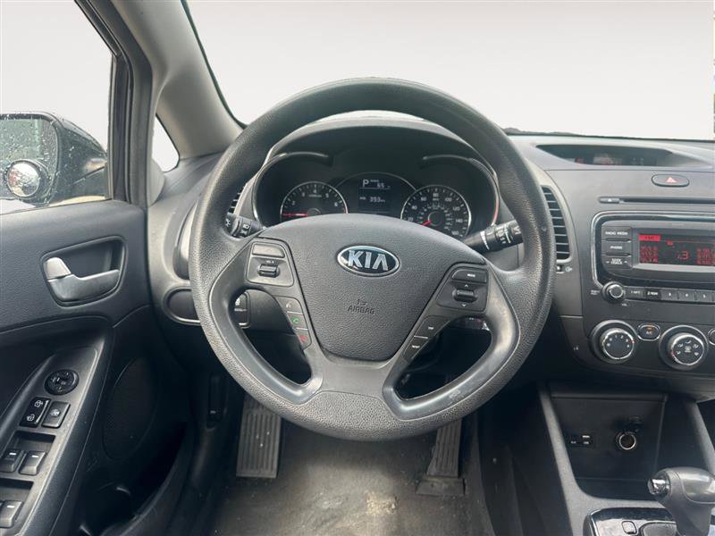 Vehicle image 12 of 14