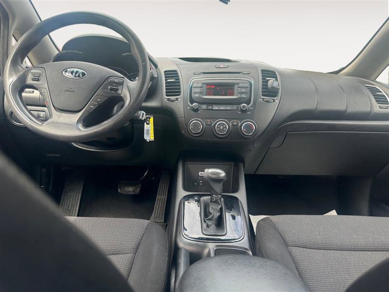 Vehicle image 10 of 14