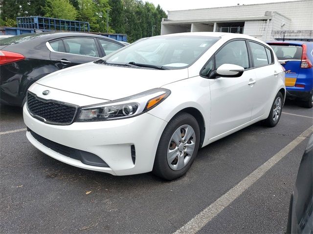 2017 Kia Forte5 LX