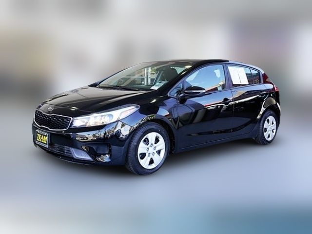 2017 Kia Forte5 LX