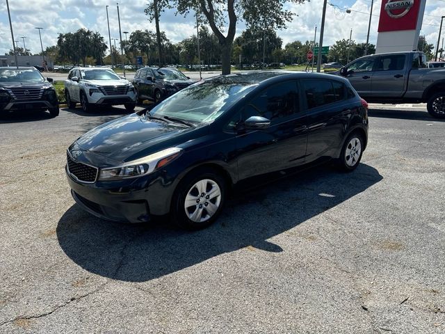 2017 Kia Forte5 LX