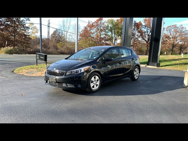 2017 Kia Forte5 LX