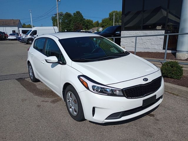 2017 Kia Forte5 LX