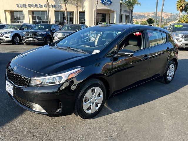 2017 Kia Forte5 LX