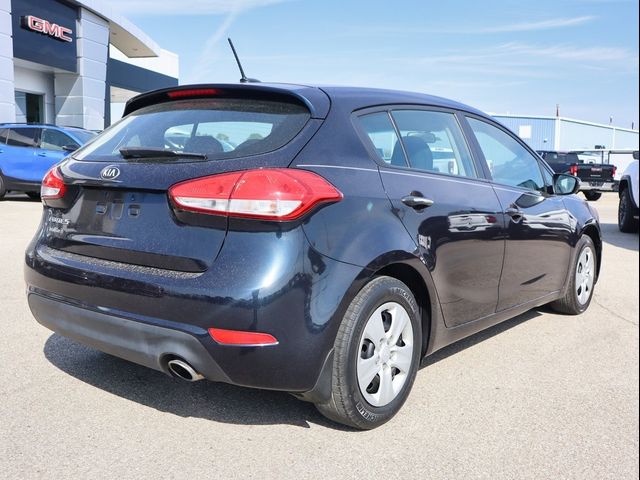 2017 Kia Forte5 LX