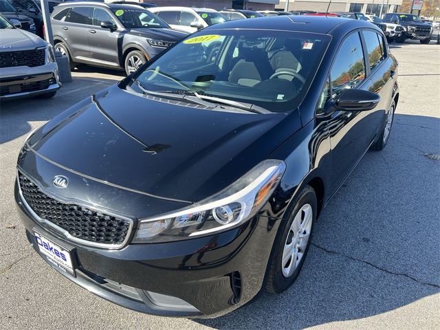 2017 Kia Forte5 LX