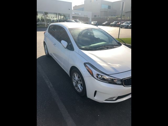 2017 Kia Forte5 LX