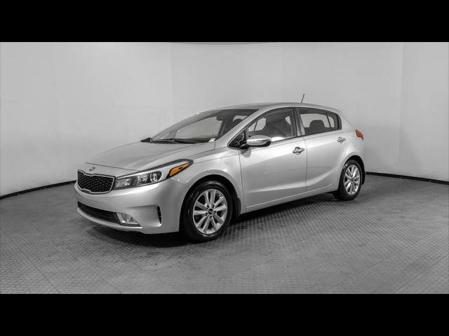2017 Kia Forte5 LX