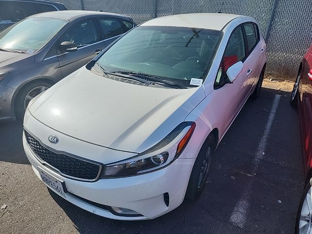 2017 Kia Forte5 LX