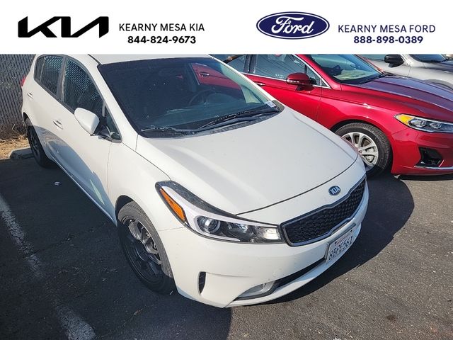 2017 Kia Forte5 LX