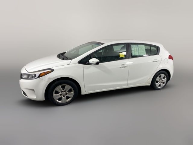 2017 Kia Forte5 LX