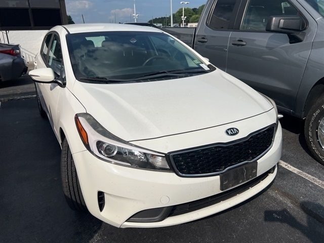 2017 Kia Forte5 LX