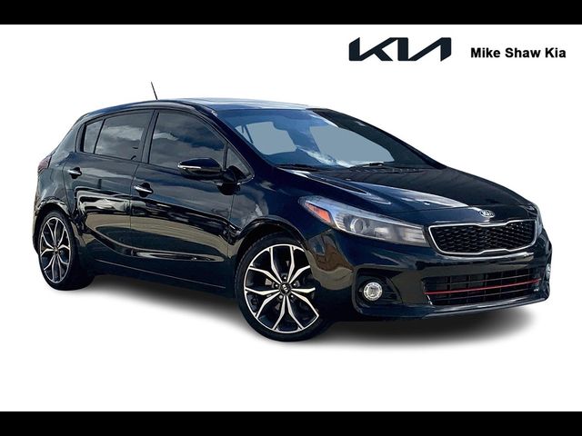 2017 Kia Forte5 SX