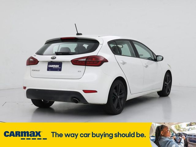 2017 Kia Forte5 EX