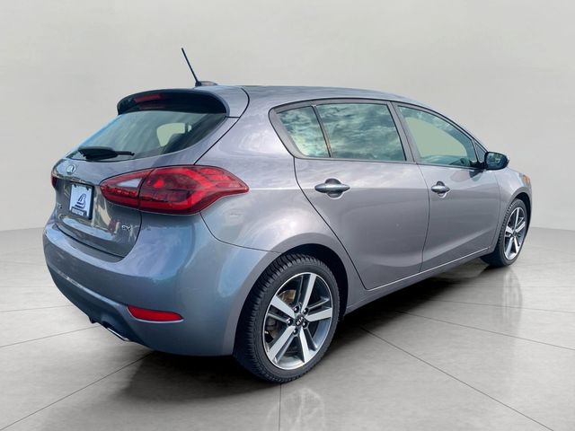 2017 Kia Forte5 EX