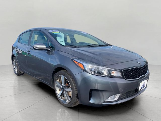 2017 Kia Forte5 EX