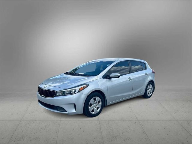 2017 Kia Forte5 LX