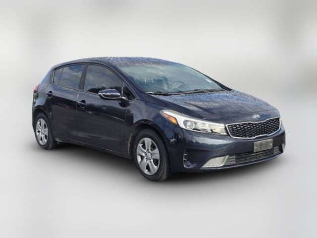 2017 Kia Forte5 LX